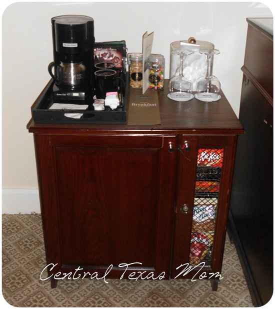 Central Texas Mom Barton Creek Resort And Spa Batty In Austin package Review